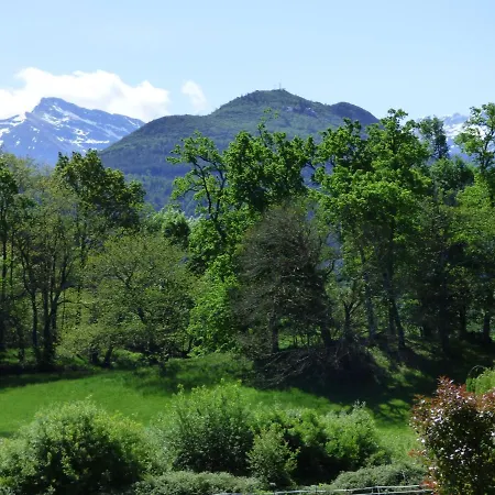 La Tiny Des 3 Pics 3*