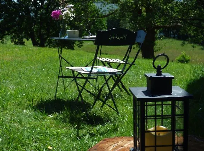 Гостевой дом La Tiny Des 3 Pics